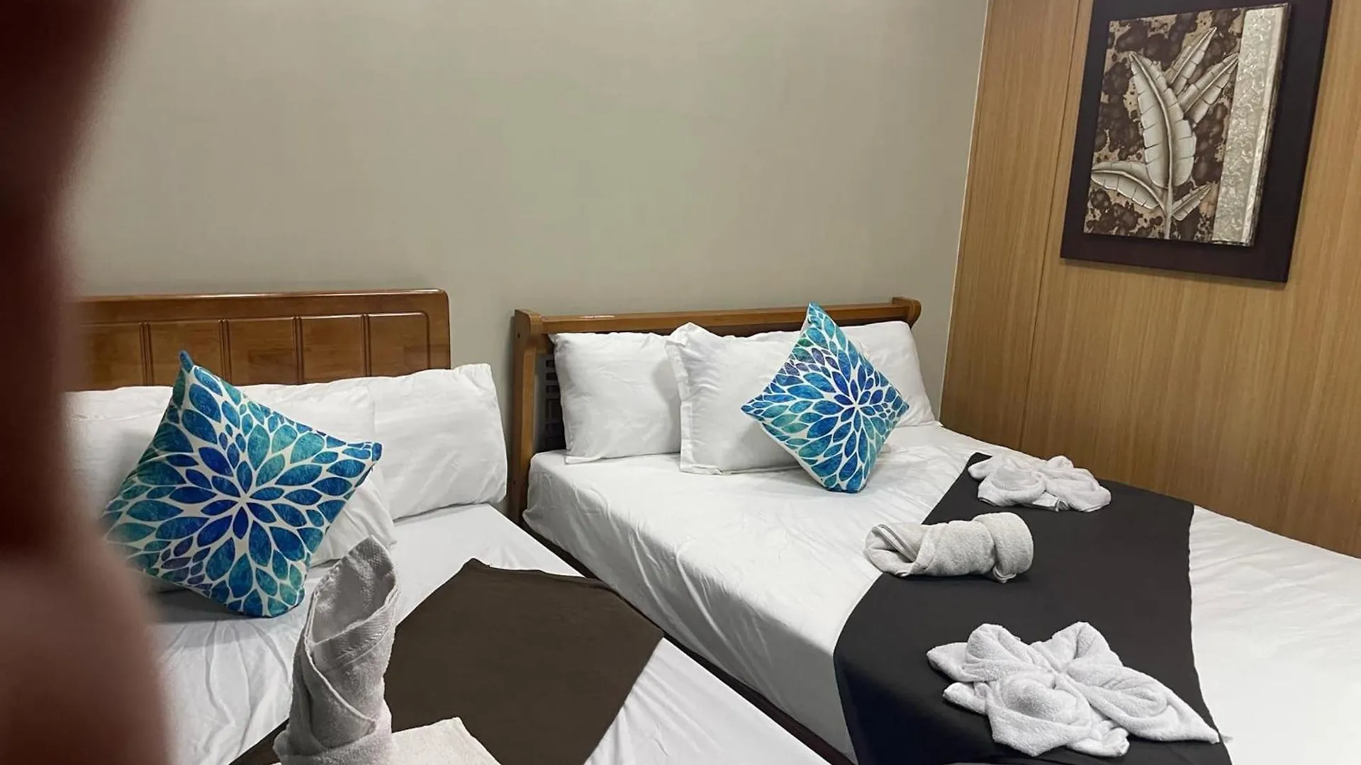 Dms Staycation Moa View Manila