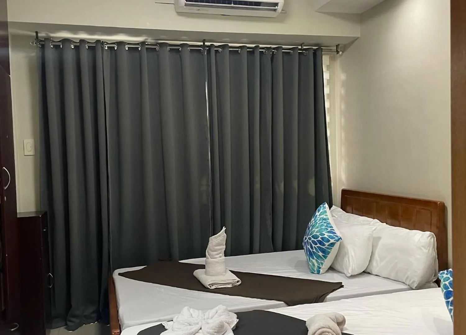 Dms Staycation Moa View Manila 0*,  Philippines