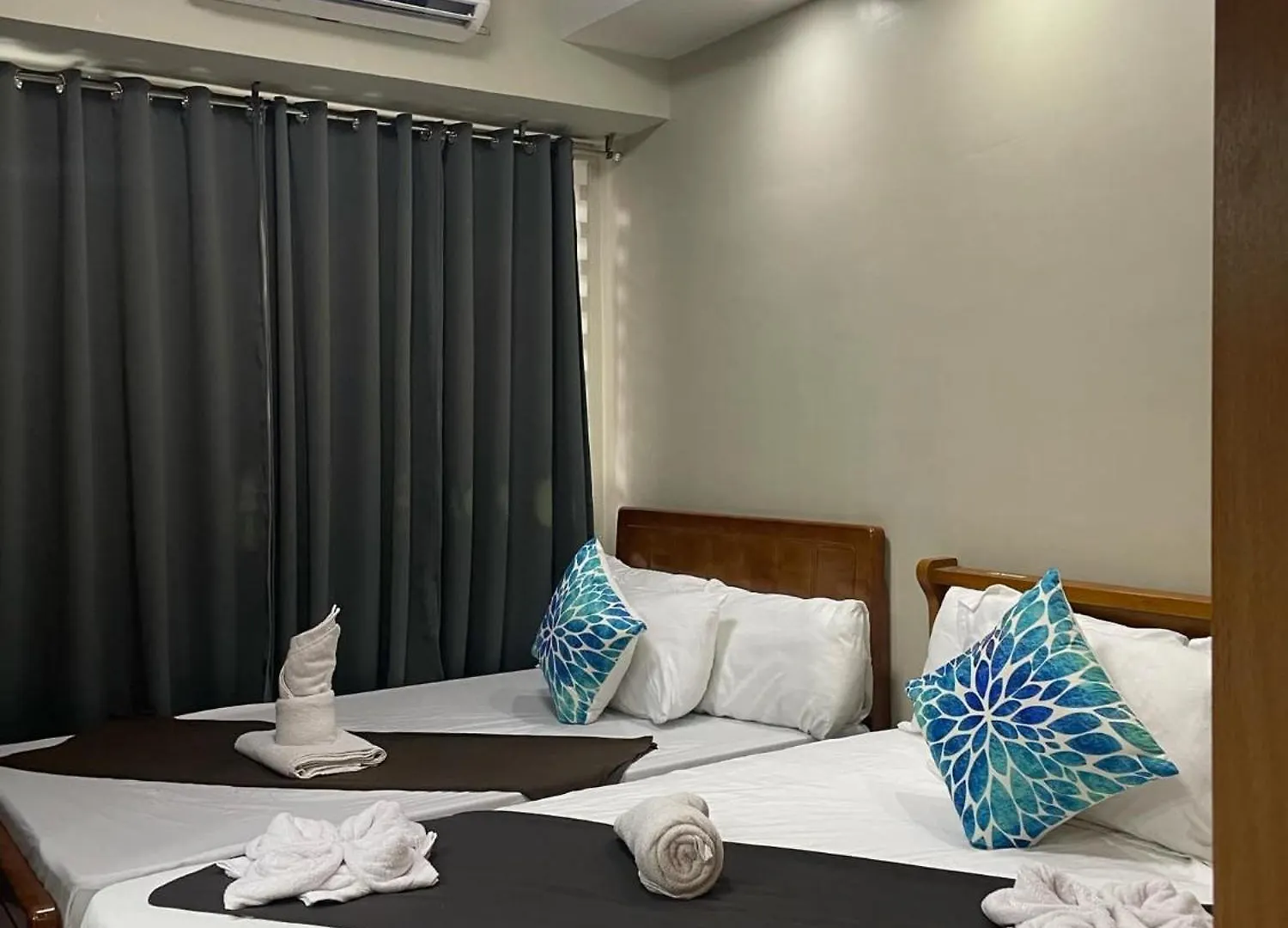 Dms Staycation Moa View Manila Aparthotel